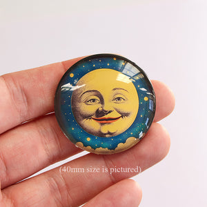 Round Vintage Man in the Moon Happy Face Glass Cameo Cabochon