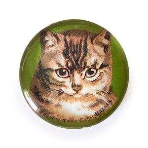 Round Victorian Cat Vintage Glass Cameo Cabochon