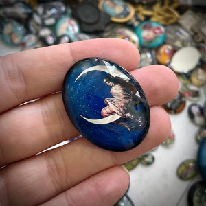 Victorian Woman on a Crescent Moon Glass Cameo Cabochon