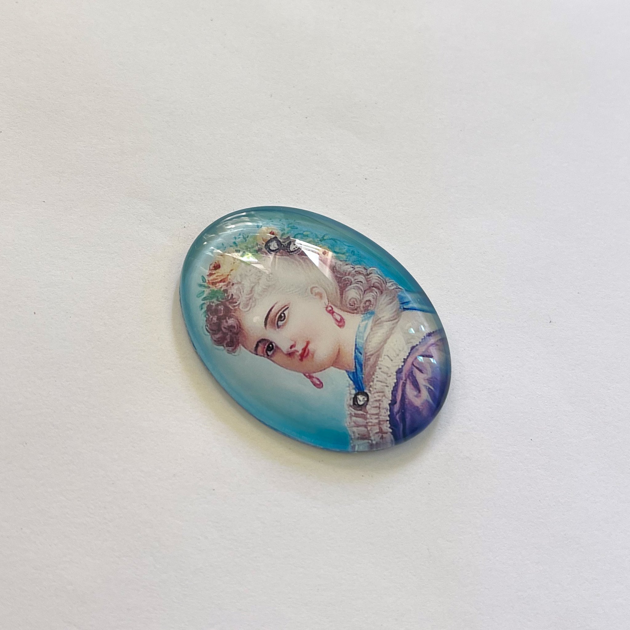 Victorian Baroque Woman Limoge Glass Cameo Cabochon